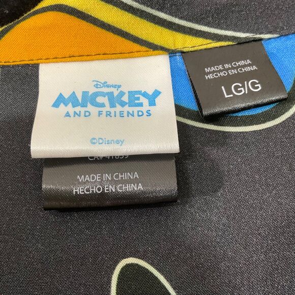 Disney Mickey & Friends AOP Button Up 100% Rayon Shirt Men's L Black w pocket - Picture 2 of 9